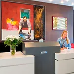 Grand Museum Hotel, Bw Signature Collection Hotell 4*