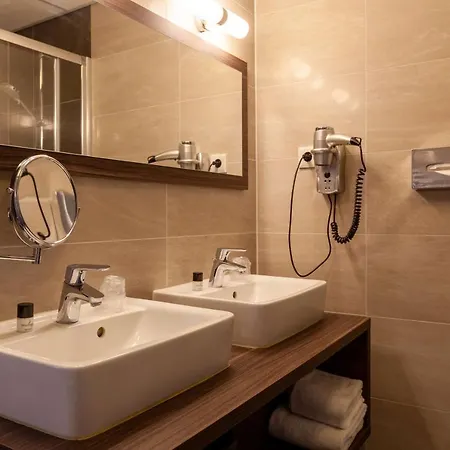 Grand Museum Hotel, Bw Signature Collection Delft