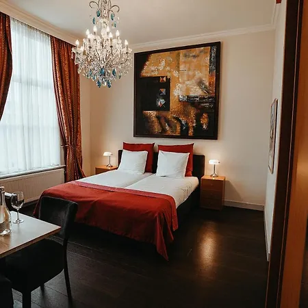 Szálloda Grand Museum Hotel, Bw Signature Collection 4*