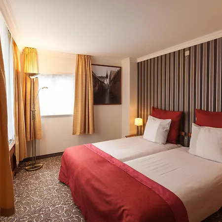 Grand Museum Hotel, Bw Signature Collection Hotel 4*