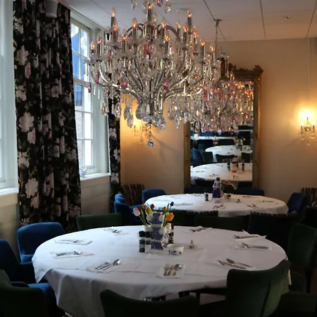 Grand Museum Hotel, Bw Signature Collection Szálloda 4*