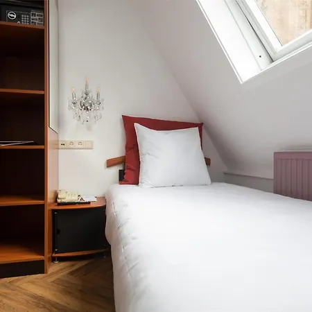 Grand Museum Hotel, Bw Signature Collection Delft