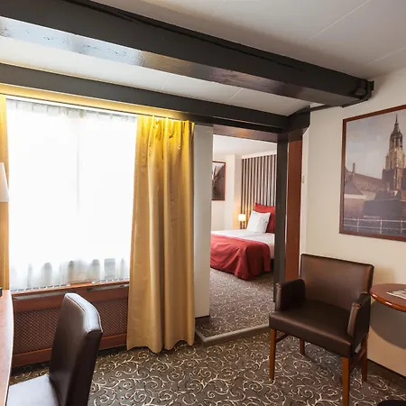 Grand Museum Hotel, Bw Signature Collection 4*