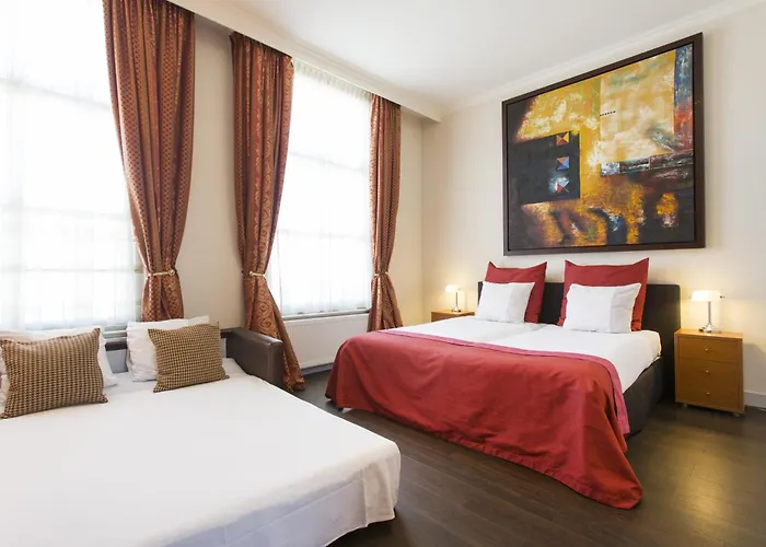 Grand Museum Hotel, Bw Signature Collection Hotel