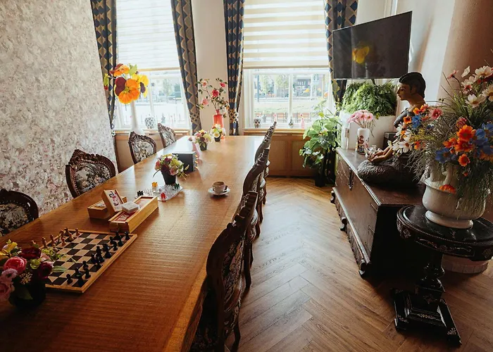 Grand Museum Hotel, Bw Signature Collection 4* Delft