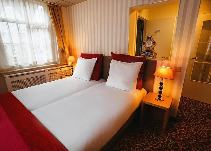 Grand Museum Hotel, Bw Signature Collection 4* Delft