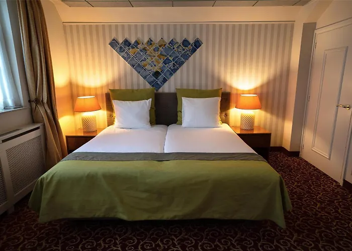 Grand Museum Hotel, Bw Signature Collection