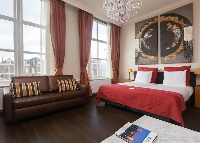 Grand Museum Hotel, Bw Signature Collection Hotel