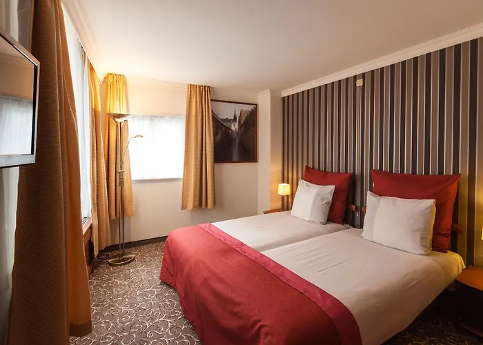 Grand Museum Hotel, Bw Signature Collection