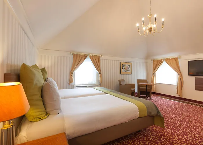 Grand Museum Hotel, Bw Signature Collection 4* Delft