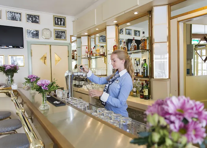 Grand Museum Hotel, Bw Signature Collection