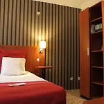 Grand Museum Hotel, Bw Signature Collection