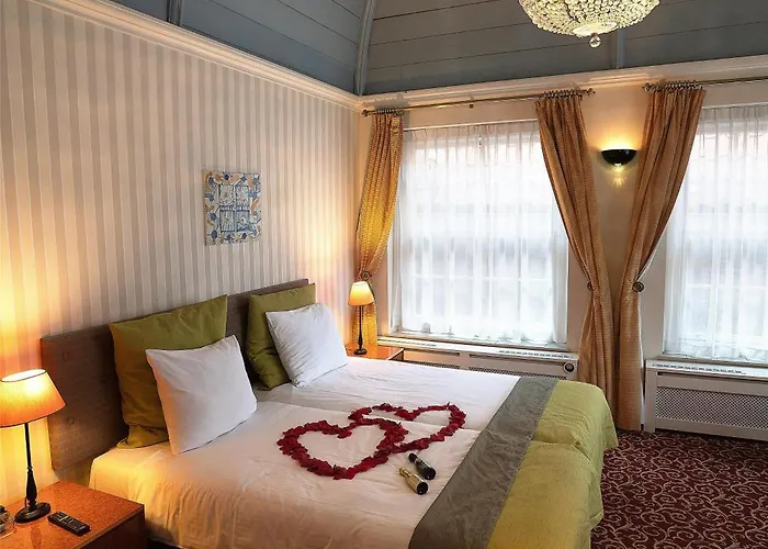 酒店 Grand Museum Hotel, Bw Signature Collection 代夫特