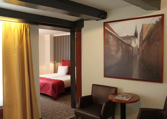 酒店 Grand Museum Hotel, Bw Signature Collection 代夫特